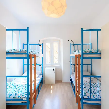 Walls Hostel Dubrownik