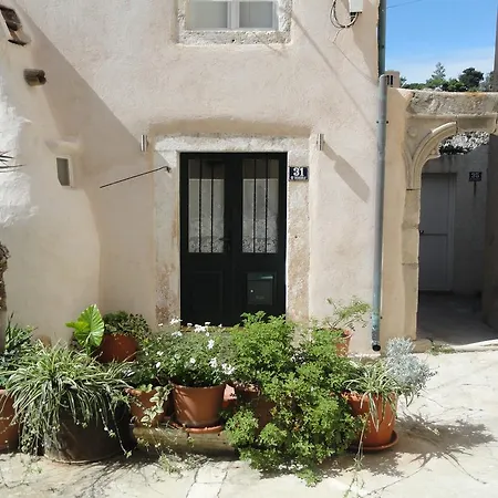 Walls Vandrerhjem Dubrovnik